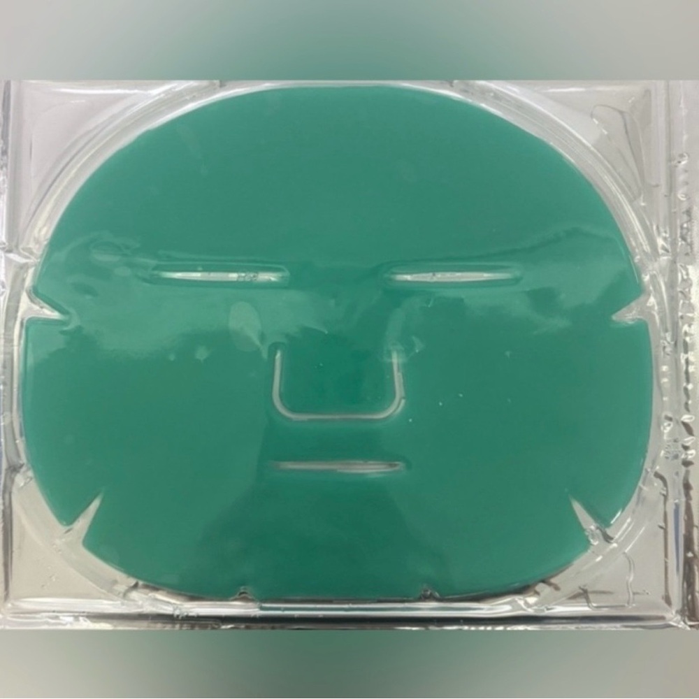 3 Predire Paris Tea Tree Gel Face Mask